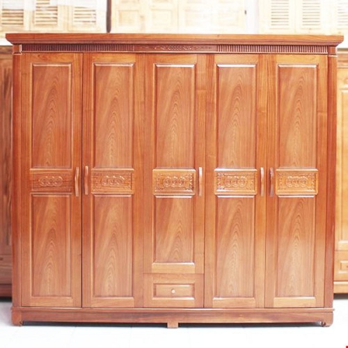nội thất sigviet với những mẩu tủ gỗ tự nhiên gỗ xoan đào thiết kế 5 cánh với kích thước 240 cao 210 rộng 60cm