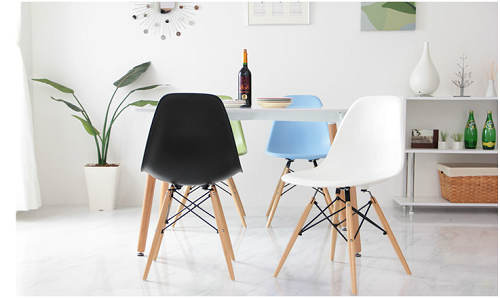 ghe-nhua-eames-xanh-vang-den-chan-go