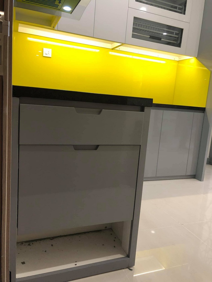 tủ bếp với công năng tủ giầy