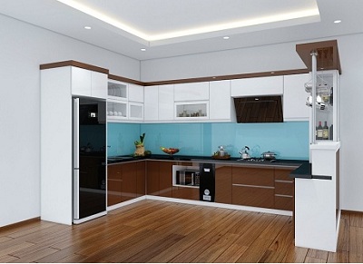 Tủ bếp nhựa Picomat cánh phủ Acrylic nâu gỗ kết hợp trắng vách kính xanh nước biển