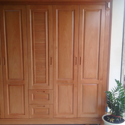 Tủ quần áo Hương Đỏ Nam Phi Rộng 220cm cao 212cm sâu 60cm