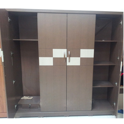ảnh thực tế tủ quần áo 4 buồng mầu nâu cafe kích thước 200cm