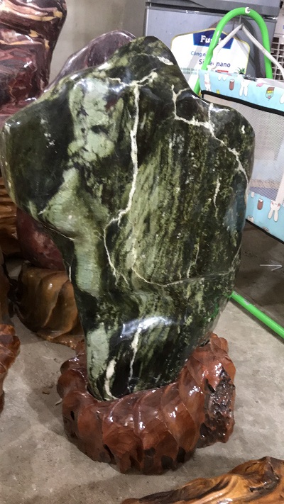 nui-da-nho-da-phong-thuy-suoi-giang-yen-bai-0989538965