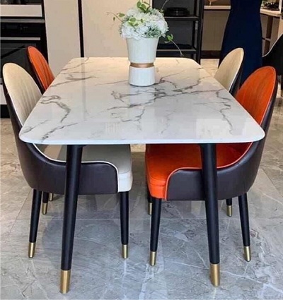 Bàn Bàn ăn đá cẩm thạch trắng Ceramic Chân sắt sơn tĩnh điện đen bọc núm đồng PA26 mầu trắng