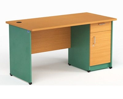 Bàn làm việc hộc liền gỗ ép công nghiệp BHV70 chất liệu gỗ melamin sử dụng hộc liền 3 chân, có 1 cánh mở, 1 ngăn kéo Mặt bàn có khoét lỗ đi điện SV120SHL3C SV120HL3C SV140HL3C