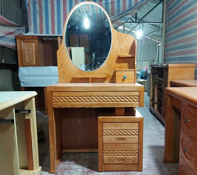 Bàn phấn gỗ verneer xoan đào hiện đại BP47