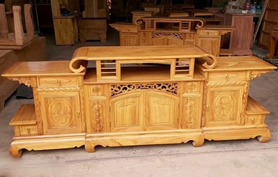 Kệ ti vi chân quỳ gỗ gõ đỏ nhiều ngăn