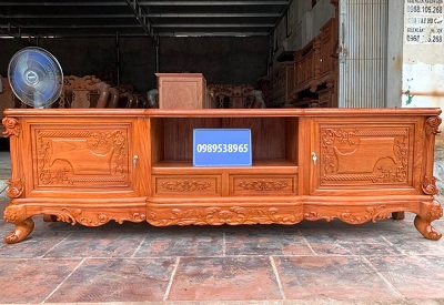 Kệ tivi chân quỳ Louis gỗ hương đá nam phi KTV137 Dáng tân cổ điển 2m4