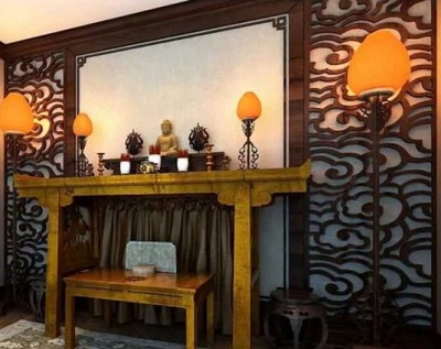 Mẫu vách ngăn văn phòng VG147 trang nghiêm của phòng thờ GHO-575