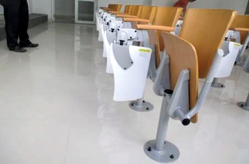 Góc nhìn tổng thể ghế trường học Kotobuki Sea TSA-0936T