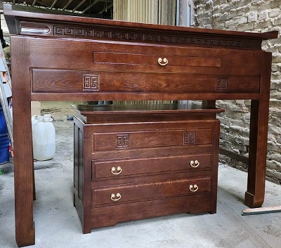 Bàn thờ gỗ sồi nga 175cm chân đứng BTD26 kết hợp tủ thờ nhỏ