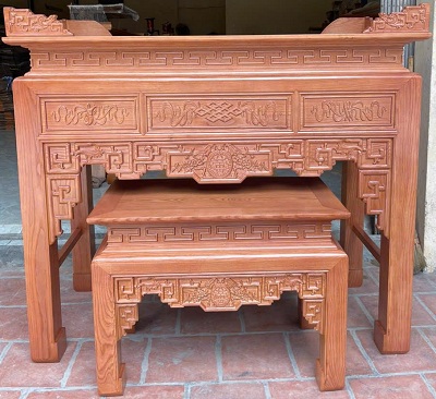 Bàn thờ đứng chung cư gỗ sồi BTD39 vẻ ngoài uy nghi ban thờ gia tiên