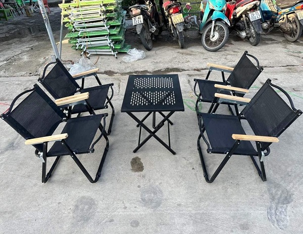 Bộ ghế bàn cafe sắt sơn tĩnh điện, ghế vải lưới BCF08 nhỏ gọn cơ động