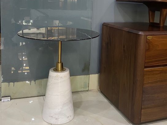 Bàn tab đế đá trắng, trụ inox, mặt đá đen HBS8-A thiết kế nhỏ gọn