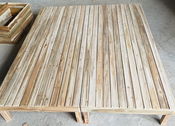 Dát giường hộp nan gỗ tự nhiên có chân PG04 đơn giản 1m2, 1m6, 1m8